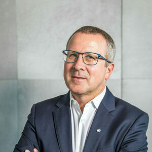 Download von www.picturedesk.com am 19.06.2024 (15:45). *** EXKLUSIV *** Robert Machtlinger, CEO von FACC - 20200820_PD12875 - Rechteinfo: Rights Managed (RM) Exklusives Bildmaterial - Achtung Sonderkonditionen