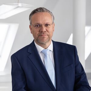 Portraitbild Harald Gindl, MBA
