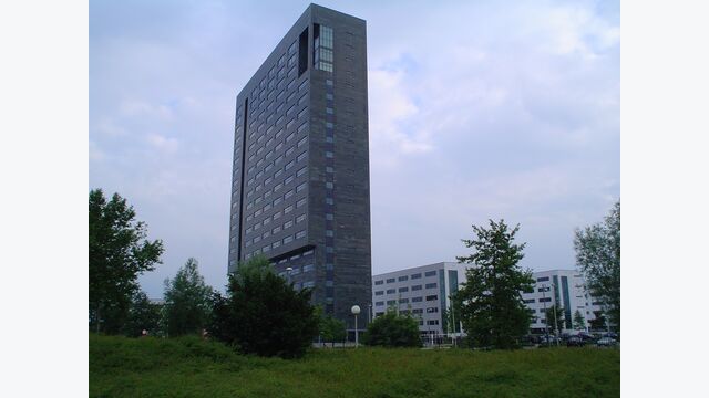 Die Headquarters von Maschinenbauer und Chipausrüster ASML in Veldhoven, Niederlande, Chip export on China equipment