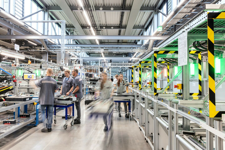 Fertigung von Schweißtechnik Unternehmen Fronius