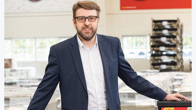 Reinhard Bauer SCM Manager Banner