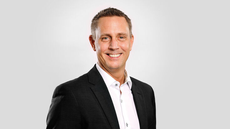 © Knapp Mikael Holmqvist Managing Director KNAPP AB