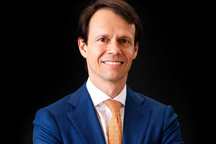 Nicolaus Mels-Colloredo ist Partner bei PHH Rechtsanwälte und Experte für Arbeitsrecht