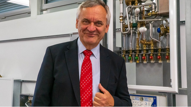 Gerhard Glinzerer, Inhaber Herz Armaturen Gruppe