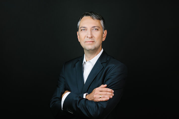 Sebastian Schlund, Vorstand des Instituts für Managementwissenschaften (IMW) der TU Wien: In Krisenzeiten ist Innovation "die beste unternehmerische Lebensversicherung".