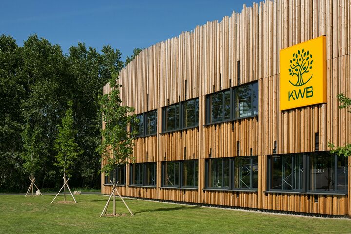 BILD zu OTS - Die neue Werkserweiterung bei KWB erm?glicht die Verdreifachung der Produktionskapazit?ten.