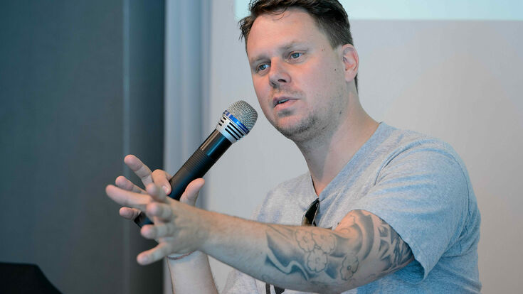 Dr. Sandro Gaycken (Institute of Computer Science, Freie Universität Berlin)