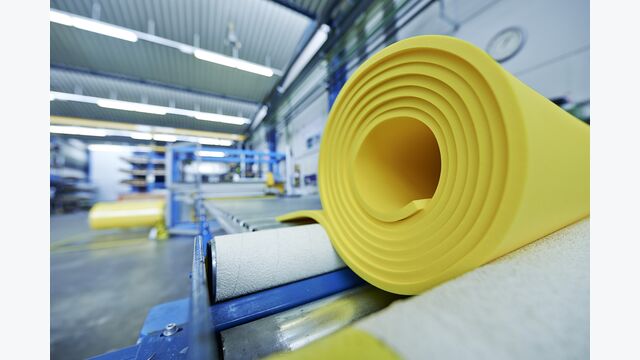 Produktion in der Vorarlberger Textilfabrik Getzner.