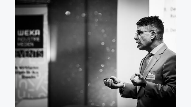 Politikwissenschaftler Gerhard Mangott spricht beim 23. Industriekongress in Wien.