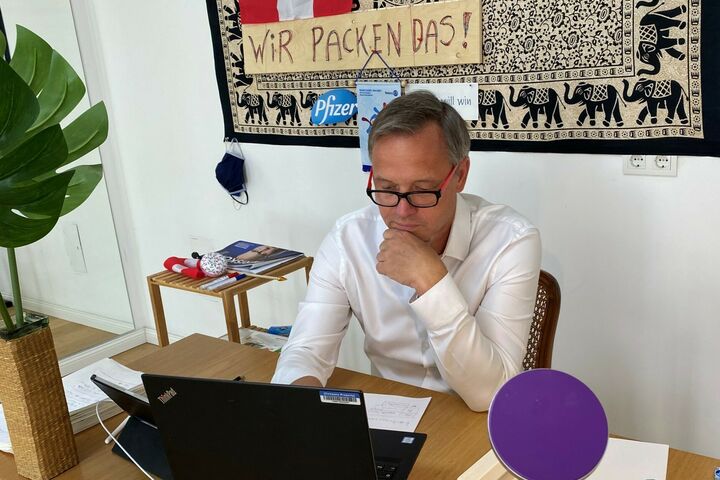 Robin Rumler, CEO Pfizer Austria - Platz 2