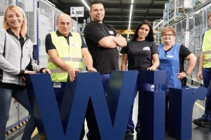 Mitarbeiter Dr. Schneider Automobilzulieferer