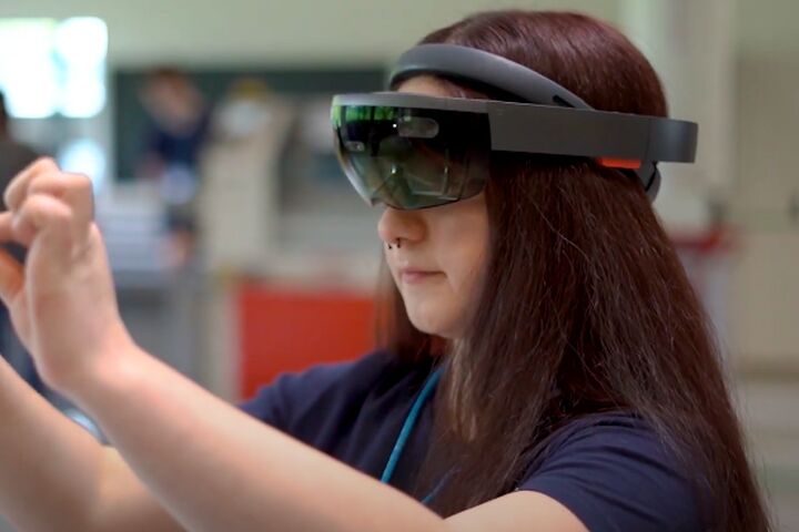 Mixed Reality: Smart Glasses in der Anwendung im Lehrlingsausbildungszentrum bei Greiner Next Generation
