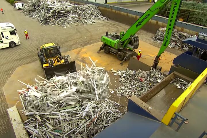 Aluminum-Recycling ist nicht nur möglich, sondern auch vergleichsweise sehr energiesparend.
