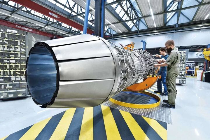 MTU Luftfahrt Triebwerk