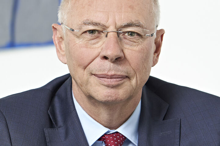 ICON Stefan Bendlinger Portrait