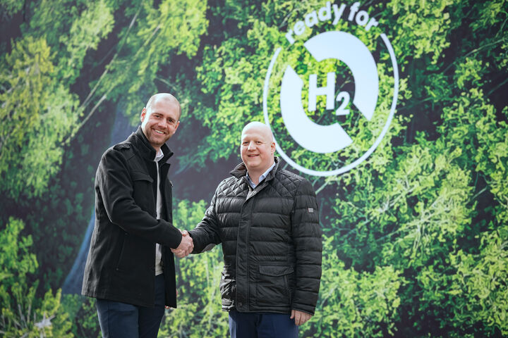Innio und Tiwag arbeiten zusammen: Die neue Anlage, die für Innio grünen Wasserstoff produzieren wird, steht auf dem Gelände der Tiwag.