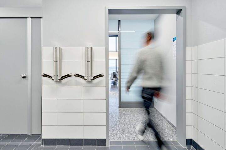 Dyson airblade