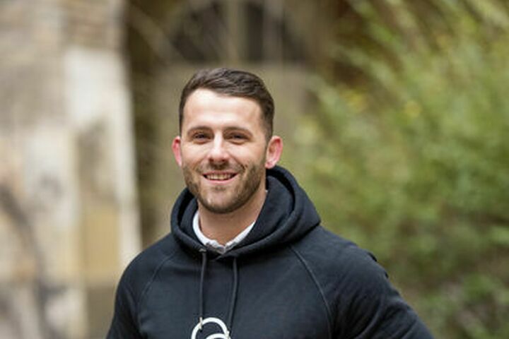 Eric Weisz ist Gründer und CEO von Circly und promoviert derzeit an der WU zum Thema künstliche Intelligenz.