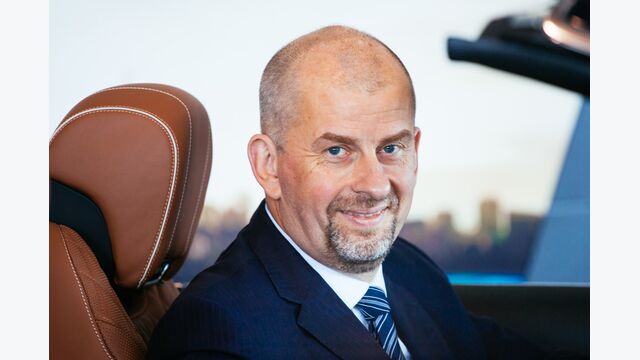 Niels Kowollik wird neuer Vorsitzender der Geschäftsführung der Mercedes-Benz Österreich GmbH