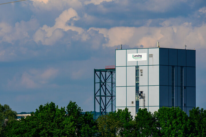 Am Standort in Heiligenkreuz produziert Lenzing ﻿umweltschonende Lyocellfasern