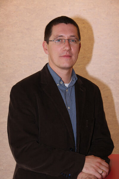 © Ask Furniture Team Martin Wurzl, Werksleiter Technik & Produktion, Egger Unterradlberg