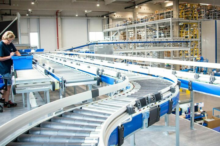 DEXIS Austria Logistik 2