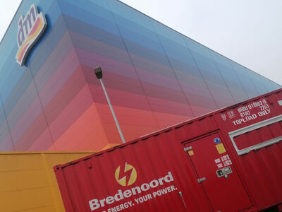 © Bredenoord eines von 4 800 kVA-Stromaggregate