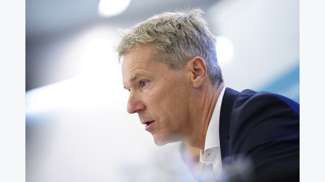 ABD0019_20230907 - WIEN - ÖSTERREICH: Obmann Christian Knill anl. des Pressegesprächs der WKÖ - Fachverband Metalltechnische Industrie (FMTI) "Metalltechnische Industrie ? Branchenausblick zum Start der KV-Runde, aufgenommen am Donnerstag, 07. September 2023, in Wien. - FOTO: APA/EVA MANHART