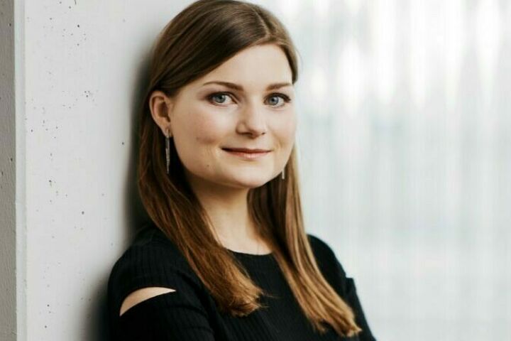 Julia Pimingstorfer, MSc. ist Steuerberaterin und Managerin der ICON Wirtschaftstreuhand GmbH, Linz