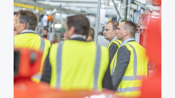 © FLOMOTION.AT Hilti Werkstour Fabrik2023