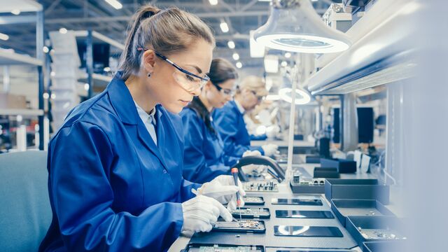 Diese Unternehmen in der Elektronik-Industrie haben den besten Ruf: AT&S, Zumtobel, Fronius