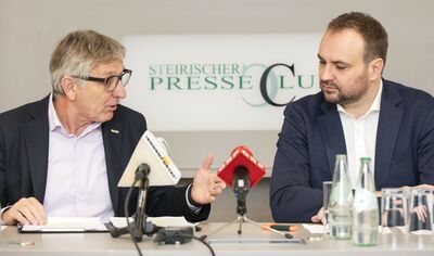 © Foto Fischer Josef Herk und Michael Sacherer plädieren bei der gemeinsamen Pressekonferenz für mehr Leistungsanreize im Land.