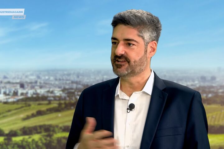 In Österreichs Industrie ist das Insolvenzgeschehen derzeit durchaus dynamisch. In den ersten drei Quartalen 2023 mussten 117 Unternehmen im Bereich der Warenproduktion Insolvenz anmelden. Das sind +8,3% gegenüber dem Vorjahreszeitraum, wie der Kreditversicherer Acredia errechnete. Michael Kolb, Vorstand von Acredia, spricht über die Situation im TV- Interview mit IM Chefredakteur Rudolf Loidl.