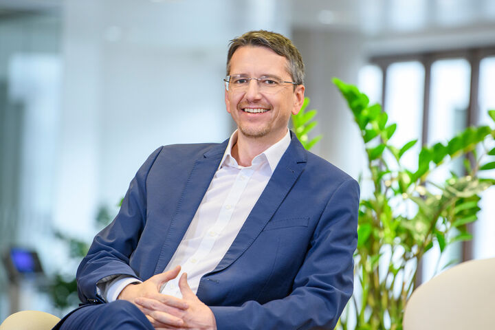 Mag. Harald Luchs
Chief Sales Officer