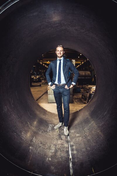 Hubert Bertsch Junior, Bertsch, Bertsch Holding