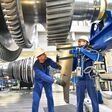 gasturbine, turbine, maschinenbau, industrie, montage, technik, konstruktion, arbeiter, ingenieur, professionell, personen, arbeitskleidung, mann, industriehalle, werk, unternehmen, fabrikation, industriegebäude, mechanik, technisch, technologie, high tech, reparieren, industriemaschine, maschine, industriell, ingenieurwesen, ingenieurwissenschaft, techniker, kaukasier, gruppe, teamwork, teamarbeit, zusammenarbeit, profi, monteur, arbeiten, job, herstellung, produktion, tätigkeit, fertigung, zahnräder, zahnrad, gedtriebe, industriearbeiter, dampfturbine