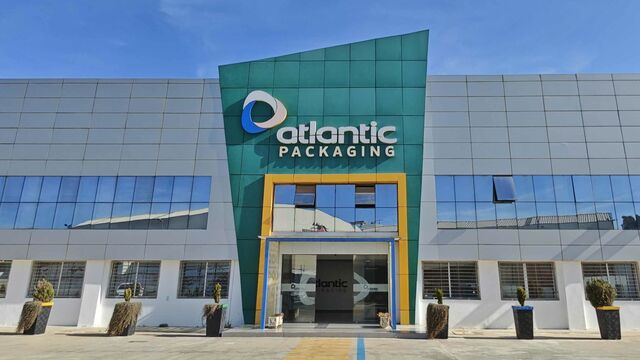 Alpla hat 2023 die Mehrheit beim Verpackungsunternehmen Atlantic Packaging übernommen und gemeinsam mit der bisherigen Alleineigentümerin Diana Holding das Joint Venture Alpla Morocco gegründet