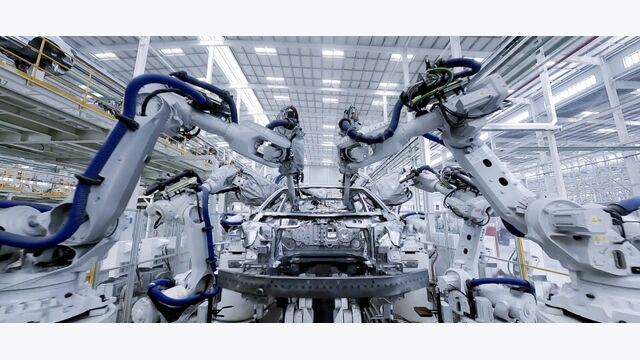 © BYD Fertigung von Elektroautos bei BYD in China – stark gefördert durch staatliche Subventionen und Industriepolitik.