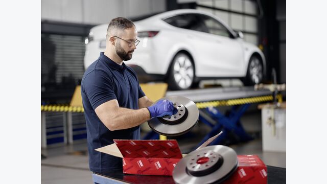 ZF baut auch Bremsen für E-Fahrzeuge