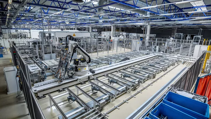 © Meyer Burger Meyer Burger-Produktion im sächsischen Freiberg Solarindustrie Solar PV