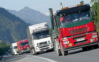 © Fotolia LKW Verkehr