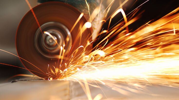 Diamantschleifer Diamant schleifer Rohstoffe industrie metallindustrie produktion symbolbild