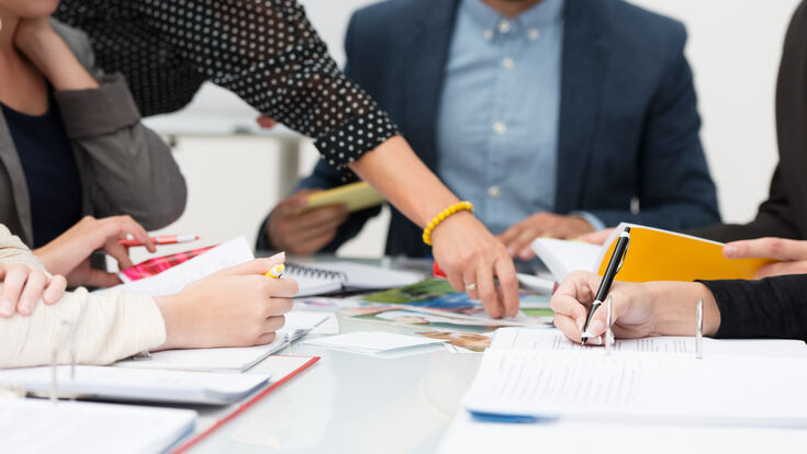 © contrastwerkstatt - Fotolia Team-Work: Abrechnung und Förderung der Kurzarbeit in Österreich ab 1 Oktober 2023.