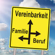 vereinbarkeit familie karriere absicherung arbeit arbeitgeber arbeitnehmer auszeit beruf berufswelt eltern elternzeit entscheidung erziehungszeit familienfreundlich familienfreundlichkeit familienförderung karriereleiter kind kindergarten kindertagesstätte kita mutter pause schwangerschaft schild richtung arbeiten aufsteigen aufstieg berufsleben blau einkommen elternteilzeit erziehung fördern förderung job kiga kindergeld lebensabschnitt mutterschutz ortsschild tagesmutter teilzeit unterstützen unterstützung verkehrsschild verwirklichung vollzeit