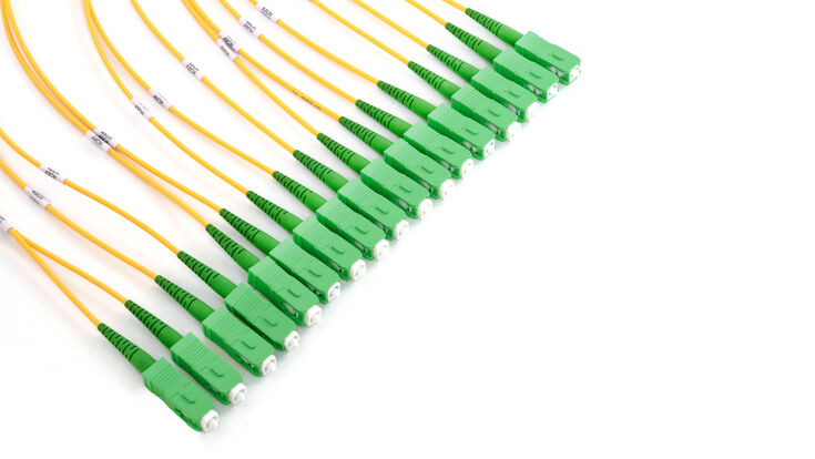 © artush - Fotolia yellow type transport transmit traffic telecommunication technology standard speed singlemode service server sc provider port plug pigtail patchcord optic node network net multimode media link laser internet infrastructure hardware green fiberoptic fiber ethernet equipment digital datacenter coupler contact connector connection connect computer communication closeup cable broadband data center yellow type transport transmit traffic telecommunication technology standard speed singlemode service server sc provider port plug pigtail patchcord optic node network net multimode media link laser internet infrastructure hardware green fiberoptic fiber ethernet equipment digital datacenter coupler contact connector connection connect computer communication closeup cable broadband data center