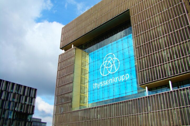 Thyssenkrupp Thyssen Konzernzentrale Essen Stahl Stahlindustrie Werkstoffindustrie