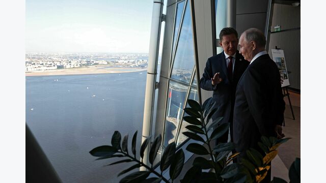 Gazprom-CEO Alexei Miller bei einem Putin-Besuch im Lakhta-Center