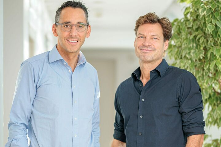 Thomas Zimpfer, Geschäftsführer der B&C-Gruppe, und Christoph Prinz, Co-Founder von Flightkeys