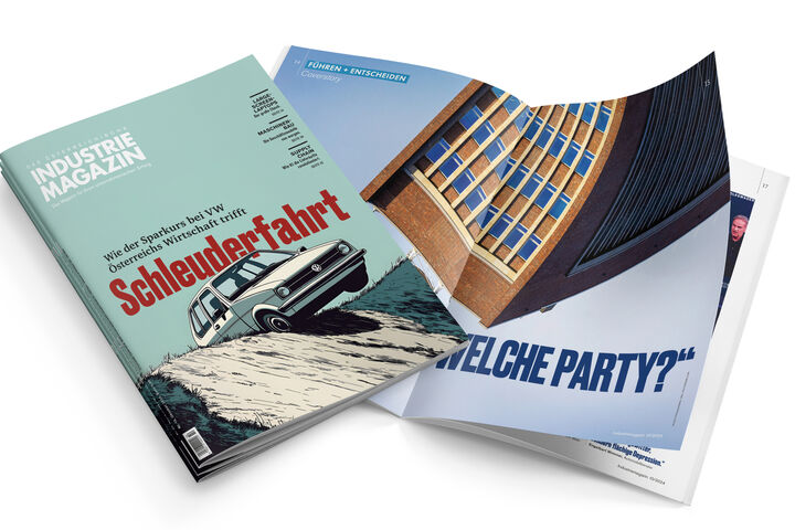 2410 Cover Coverstory Mockup