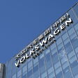 © Johannes Neudecker / dpa / picturedesk.com Download von www.picturedesk.com am 27.11.2024 (09:42). 27 November 2024, China, Peking: The lettering of the Volkswagen Group in China can be seen on the facade of a building. VW has sold its controversial plant in Xinjiang, which the Wolfsburg-based company had operated with the Chinese state-owned company Saic. Photo: Johannes Neudecker/dpa - 20241127_PD0798 - Rechteinfo: Rights Managed (RM)